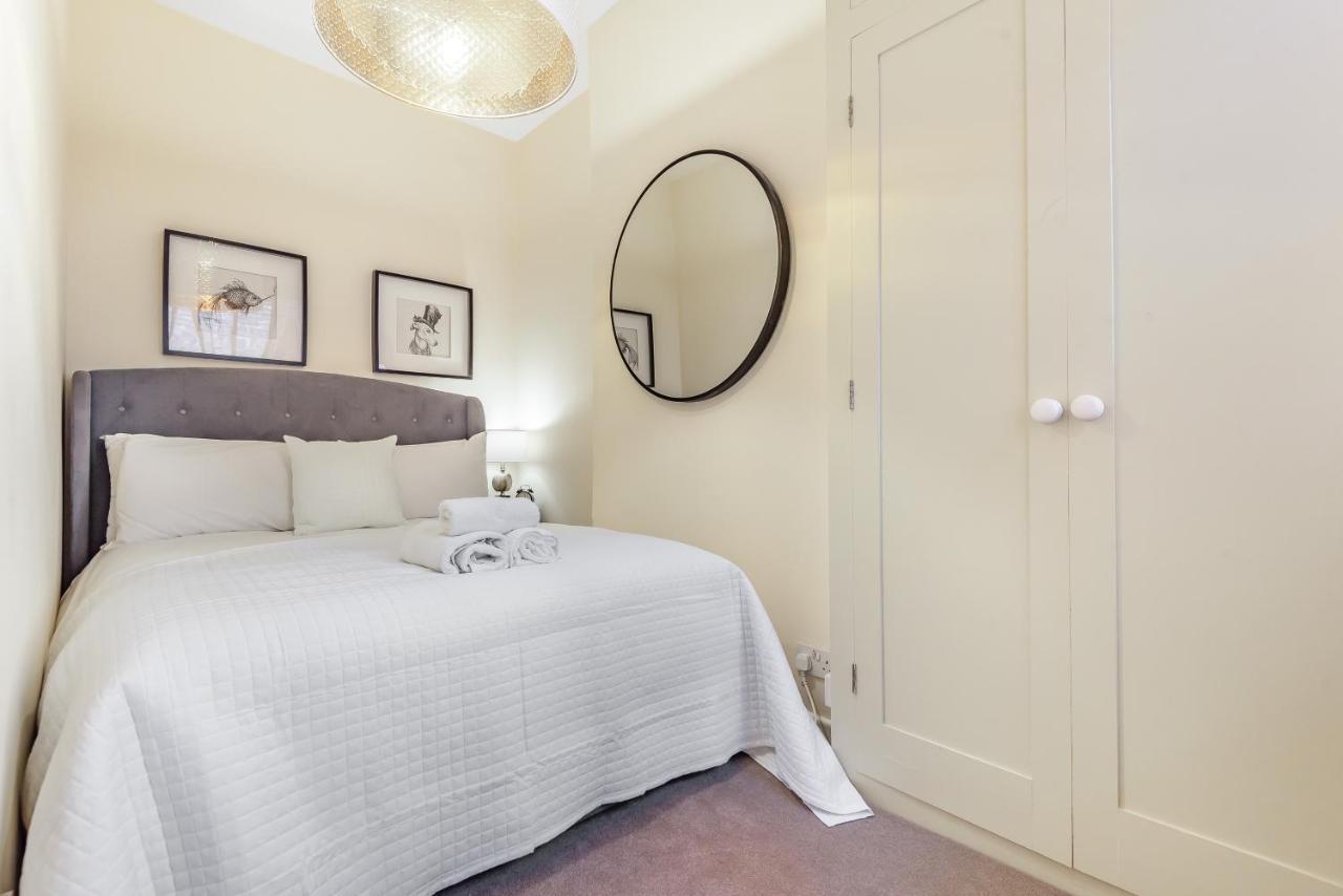 Chester City Centre Cottage, Sleeps 6 With Free Parking Bagian luar foto